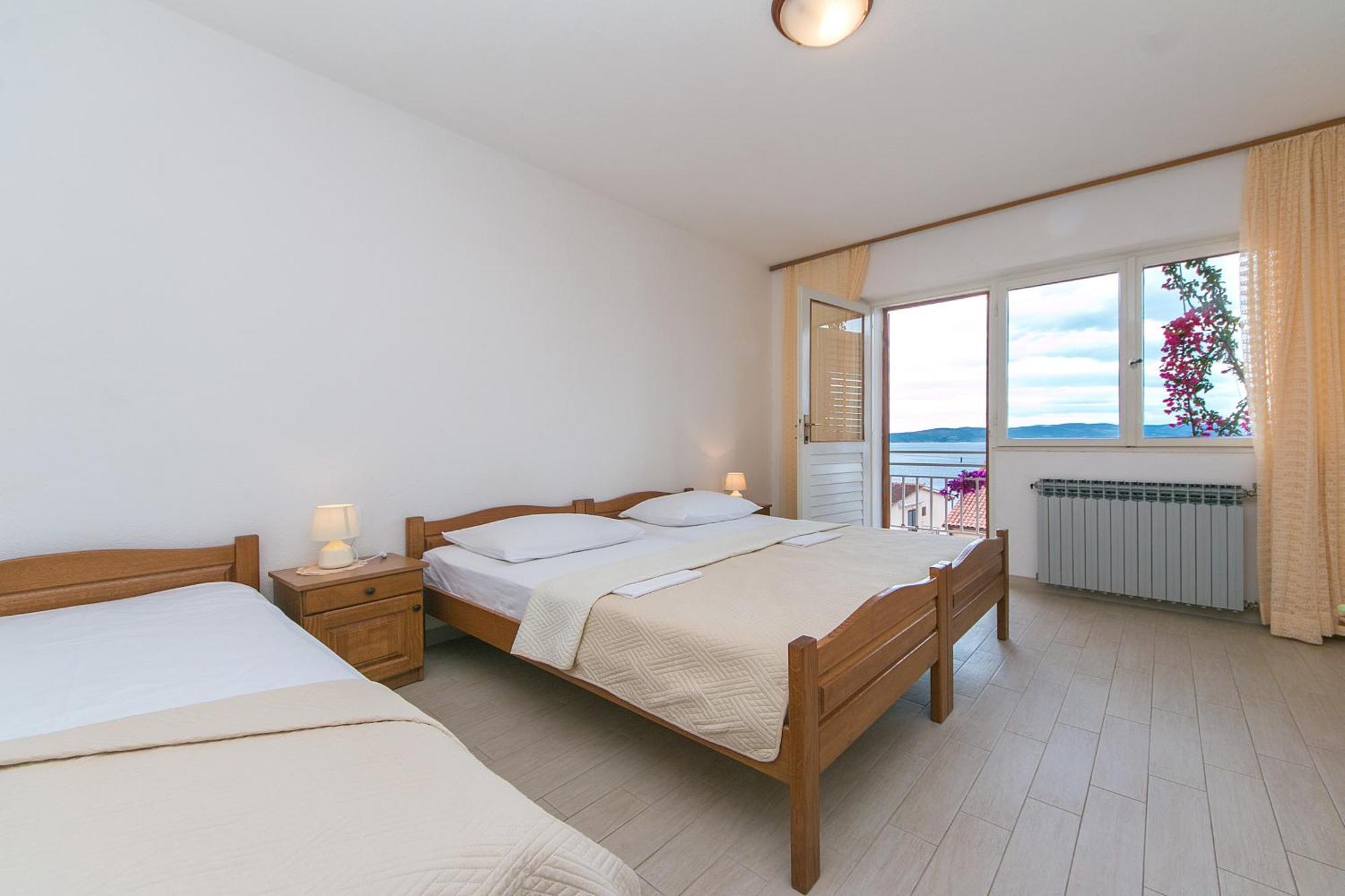 Apartments And Rooms By The Sea Brela, Makarska - 2752 المظهر الخارجي الصورة