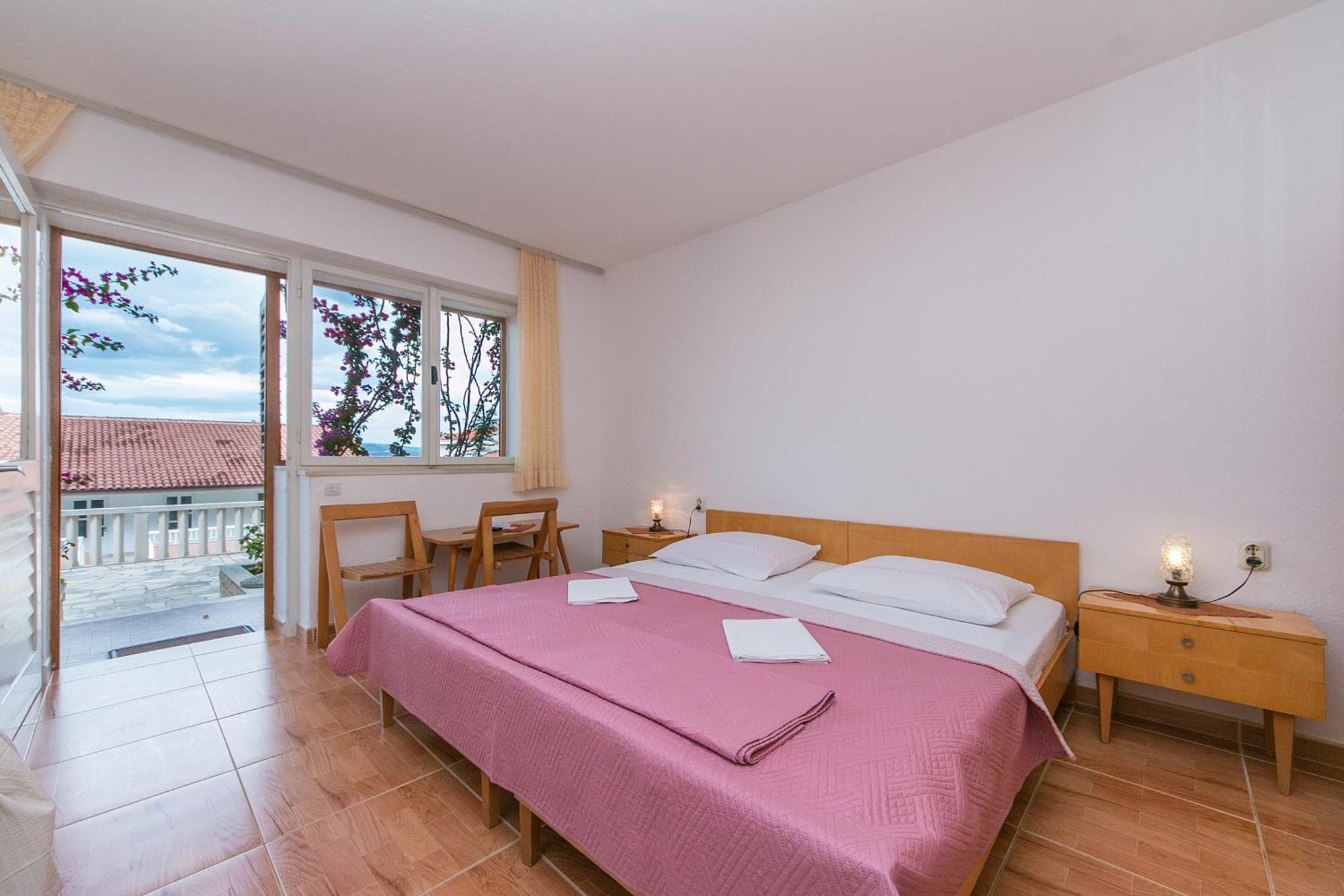 Apartments And Rooms By The Sea Brela, Makarska - 2752 المظهر الخارجي الصورة