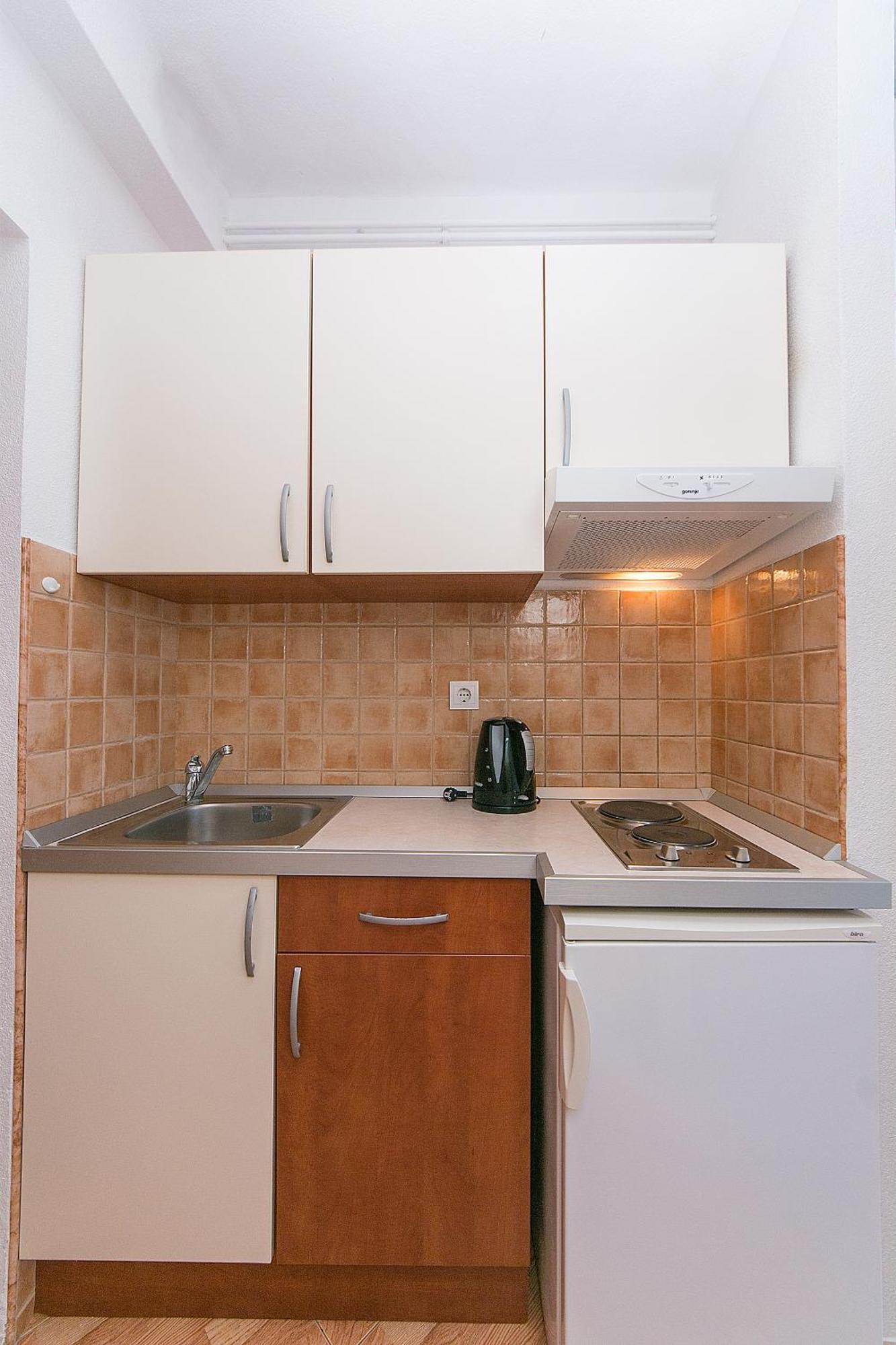 Apartments And Rooms By The Sea Brela, Makarska - 2752 المظهر الخارجي الصورة