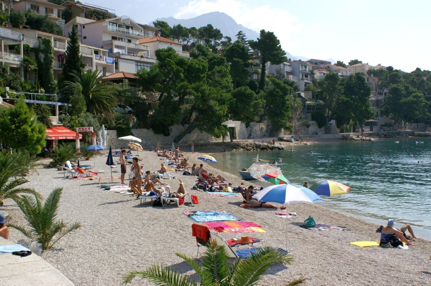 Apartments And Rooms By The Sea Brela, Makarska - 2752 المظهر الخارجي الصورة